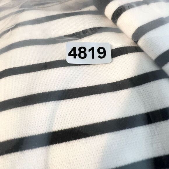 Nine West Blazer Women's 4 Lapel Notched Black & White Striped Buttons Up Jacket - Picture 8 of 8